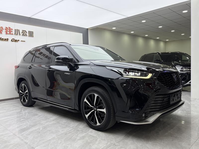 Toyota Crown Kluger, 2021 — фото 3 из 12