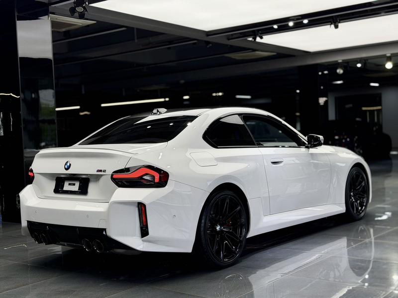 BMW M2, 2025 — фото 5 из 10