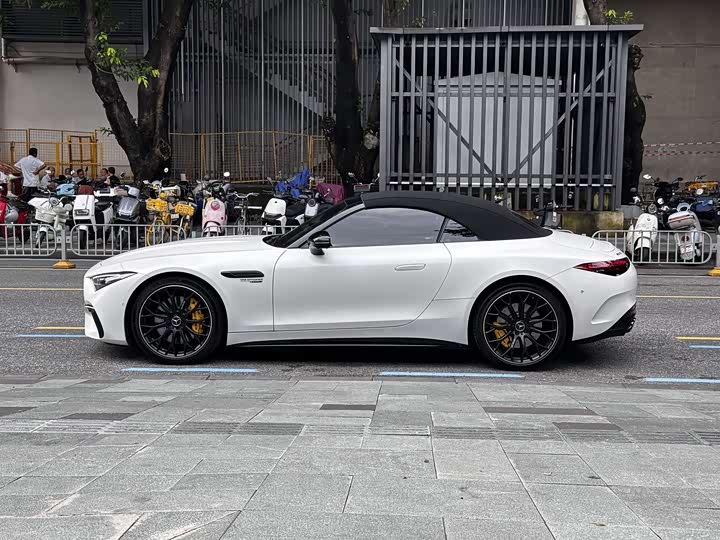 Mercedes-Benz SL-Class AMG, 2024 — фото 3 из 3