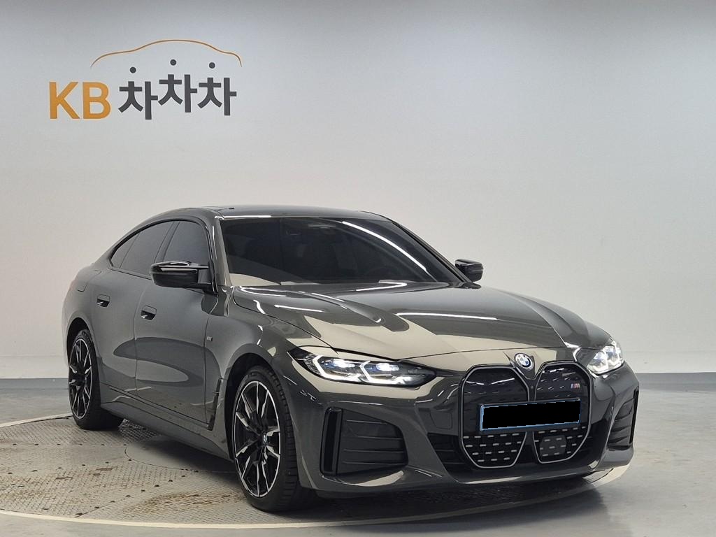 BMW i4, 2023 — фото 4 из 12