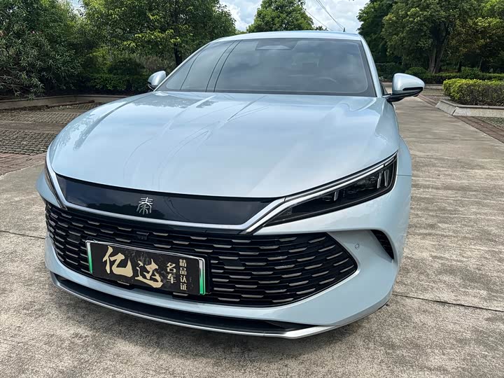 BYD Qin L, 2025 — фото 3 из 9
