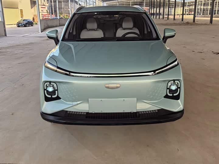 Geely Geometry E Firefly, 2023 — фото 4 из 9