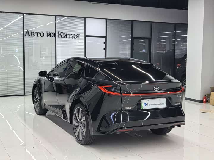 Toyota bZ5, 2025 — фото 5 из 9