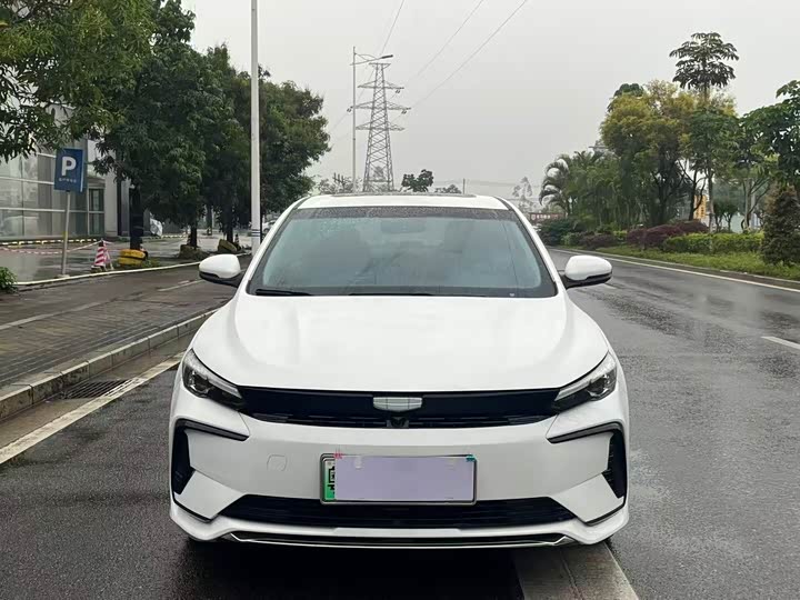 Geely Emgrand L Hi·P Hybrid, 2023 — фото 2 из 9
