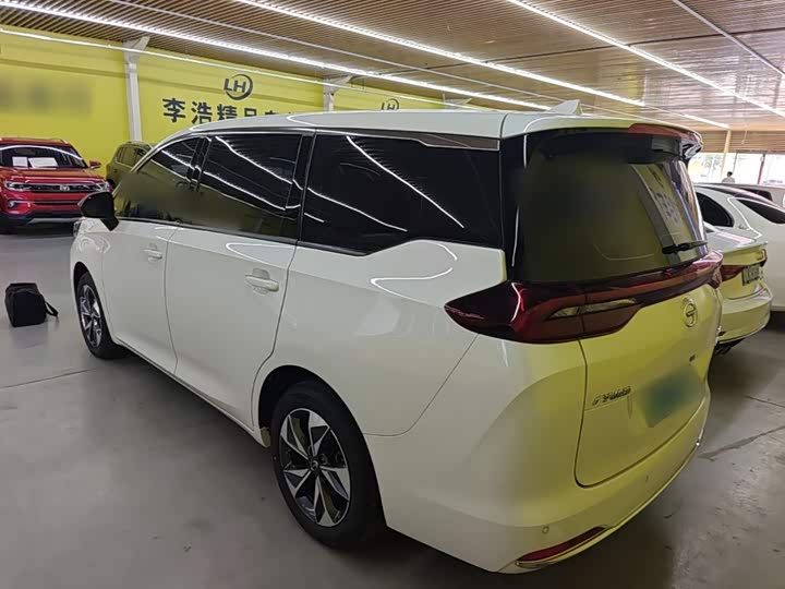 GAC Trumpchi M6, 2023 — фото 5 из 9