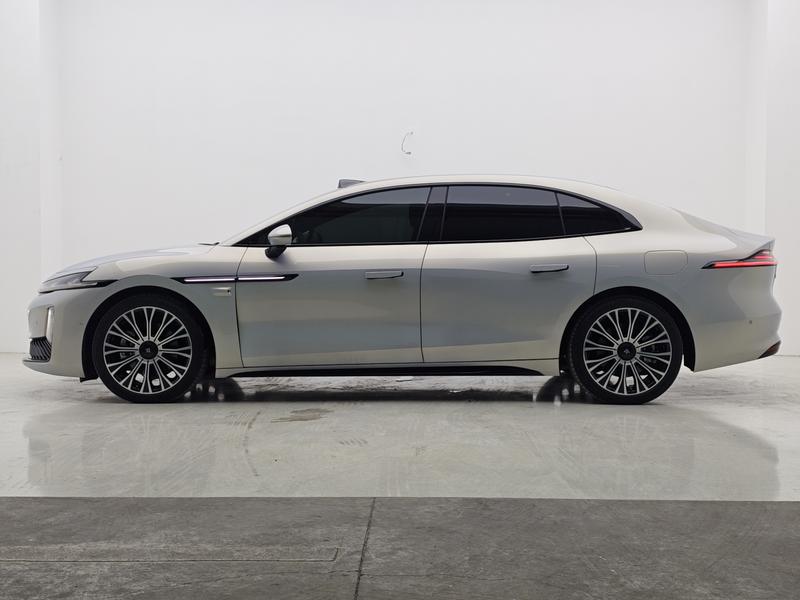 GAC Hyptec A8, 2025 — фото 4 из 12