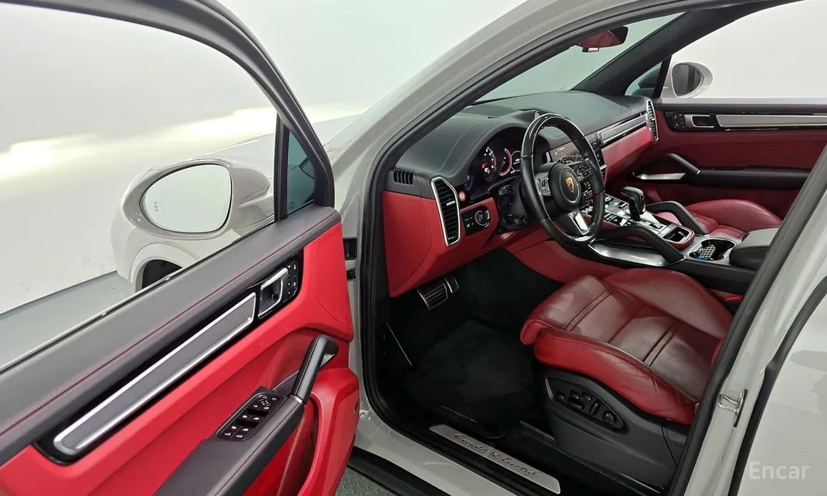 Porsche Cayenne, 2022 — фото 10 из 12
