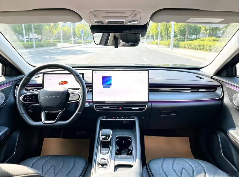 Chery Arrizo 8 Pro, 2024 — фото 5 из 9