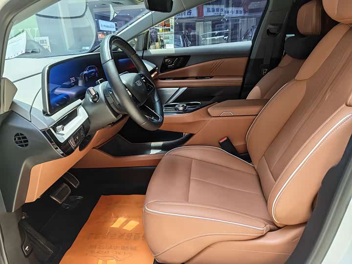 Cadillac Optiq, 2024 — фото 9 из 9