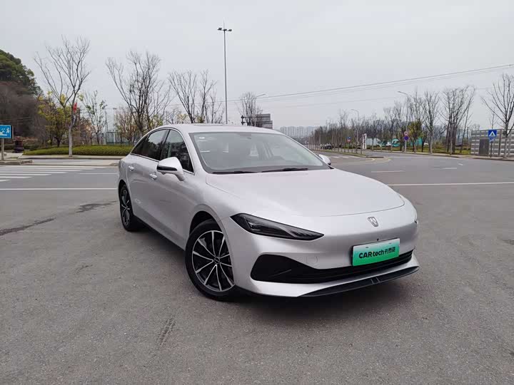 Roewe D7, 2024 — фото 4 из 7