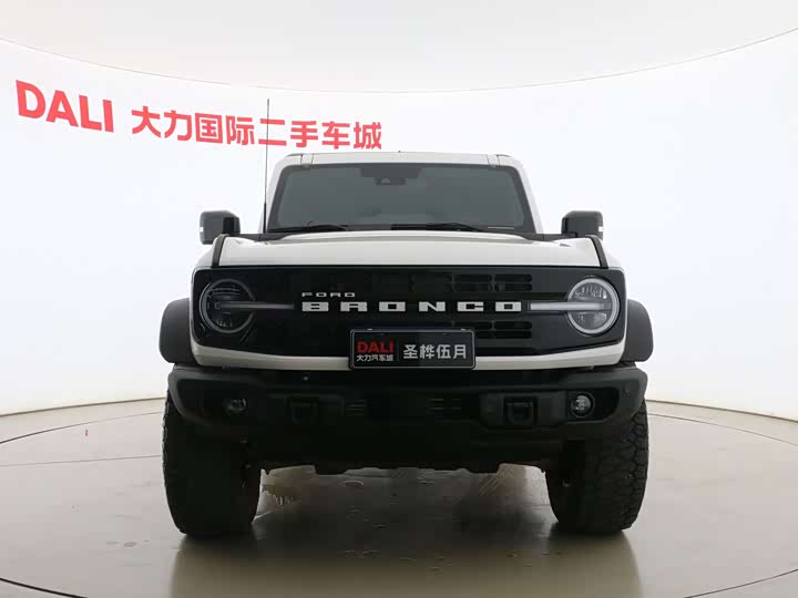 Ford Bronco, 2024 — фото 2 из 9