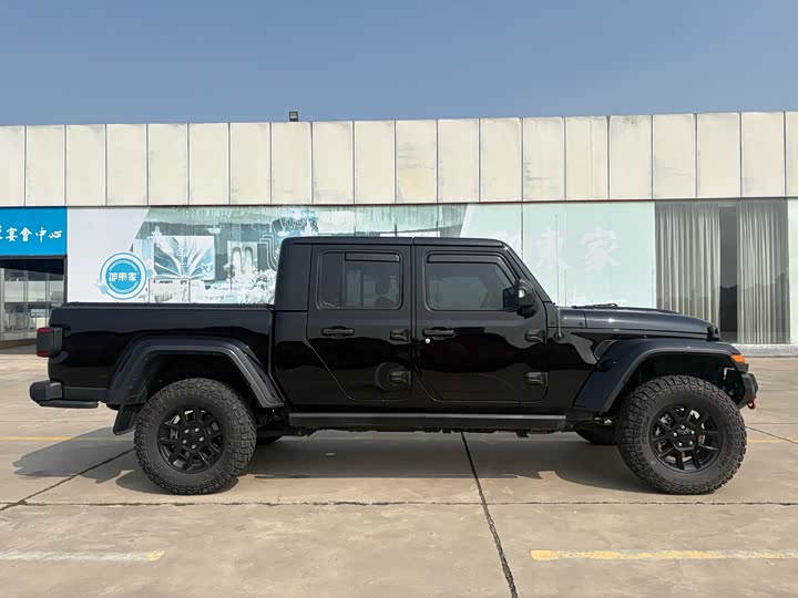Jeep Gladiator, 2022 — фото 4 из 9