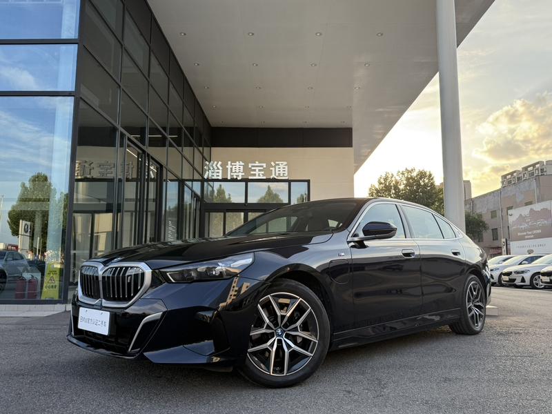 BMW i5, 2025 — купить в Воронеже под ключ