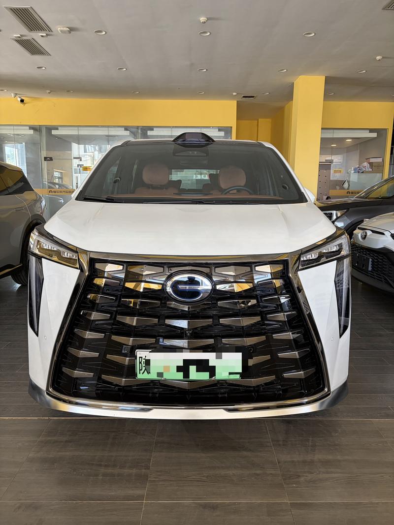 GAC Trumpchi M8 Hybrid, 2025 — фото 2 из 10