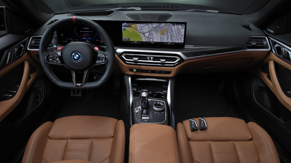BMW i4, 2022 — фото 7 из 12