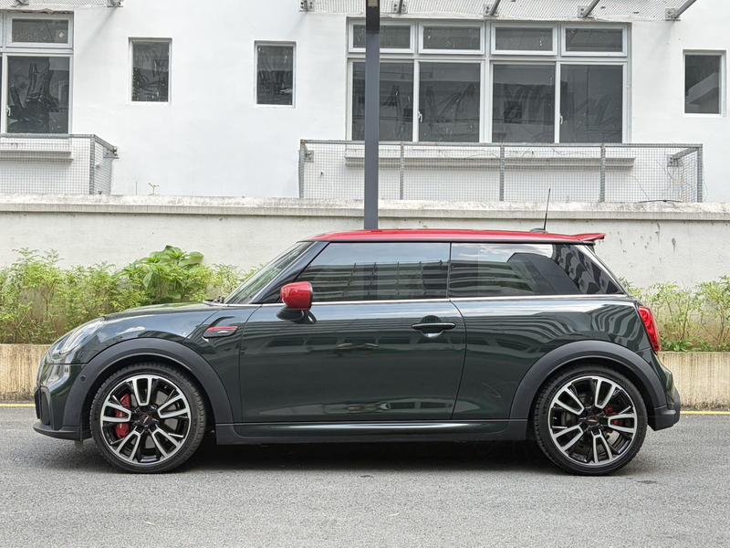 Mini Mini JCW, 2022 — фото 4 из 12