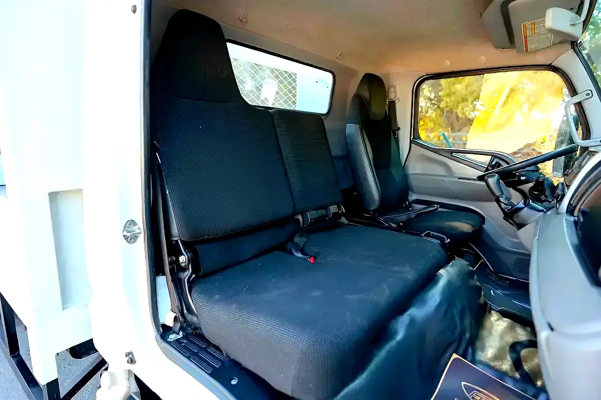 Mitsubishi Canter, 2022 — фото 9 из 10