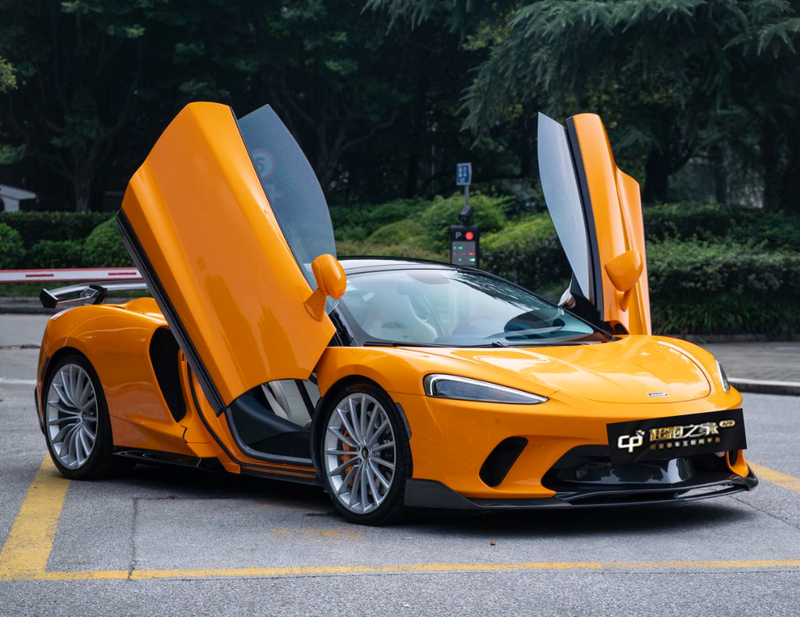 McLaren GT, 2023 — фото 3 из 7
