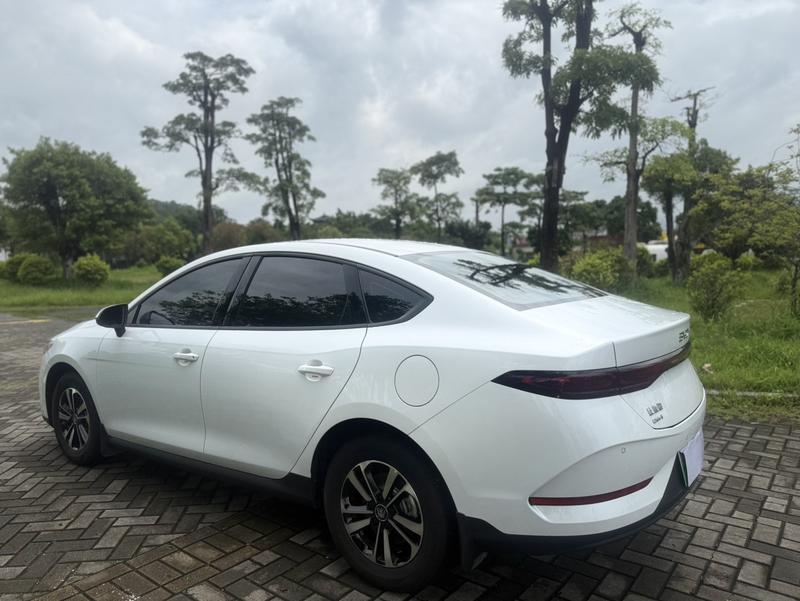 BYD Qin Plus, 2026 — фото 5 из 12