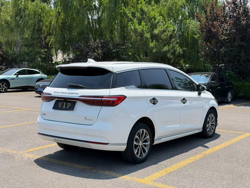 BYD Song Max, 2022 — фото 6 из 10