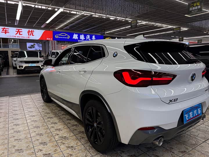 BMW X2, 2022 — фото 6 из 9
