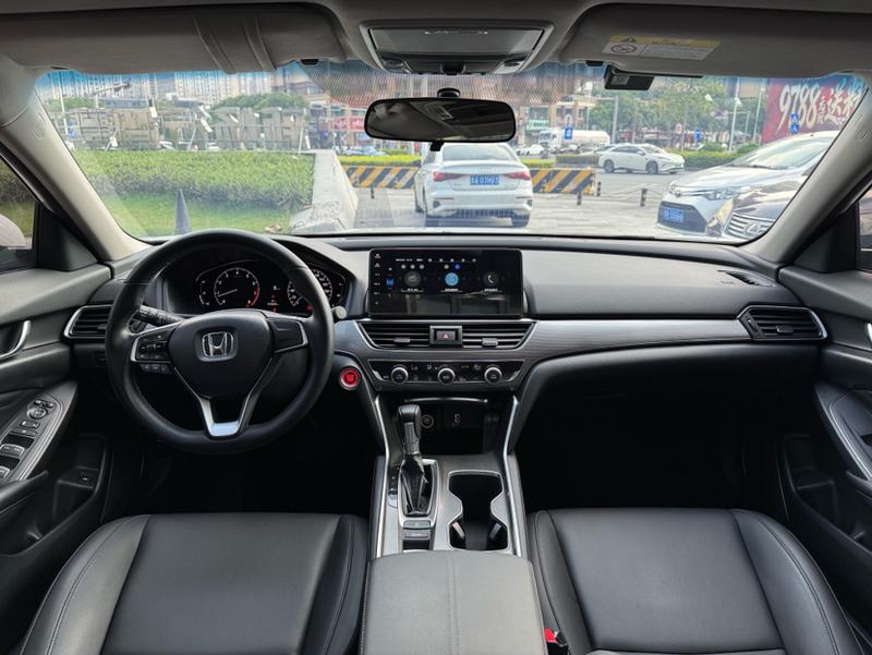 Honda Accord, 2022 — фото 10 из 12