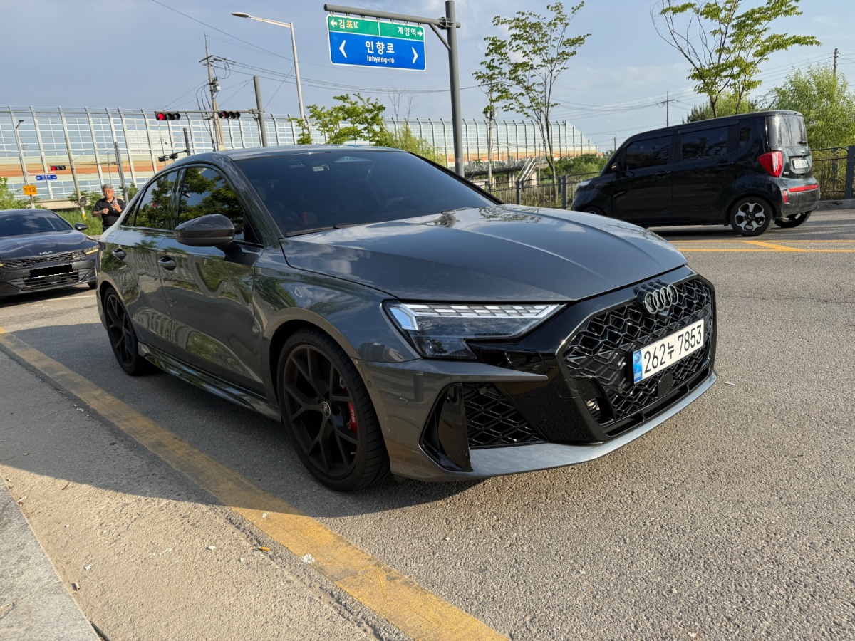 Audi RS 3, 2025 — фото 2 из 10