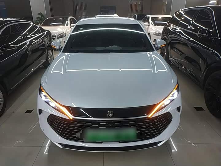 BYD Qin L, 2025 — фото 3 из 9
