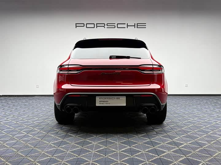 Porsche Macan, 2022 — фото 7 из 9