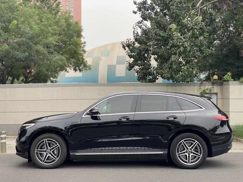 Mercedes-Benz EQC, 2021 — фото 4 из 12