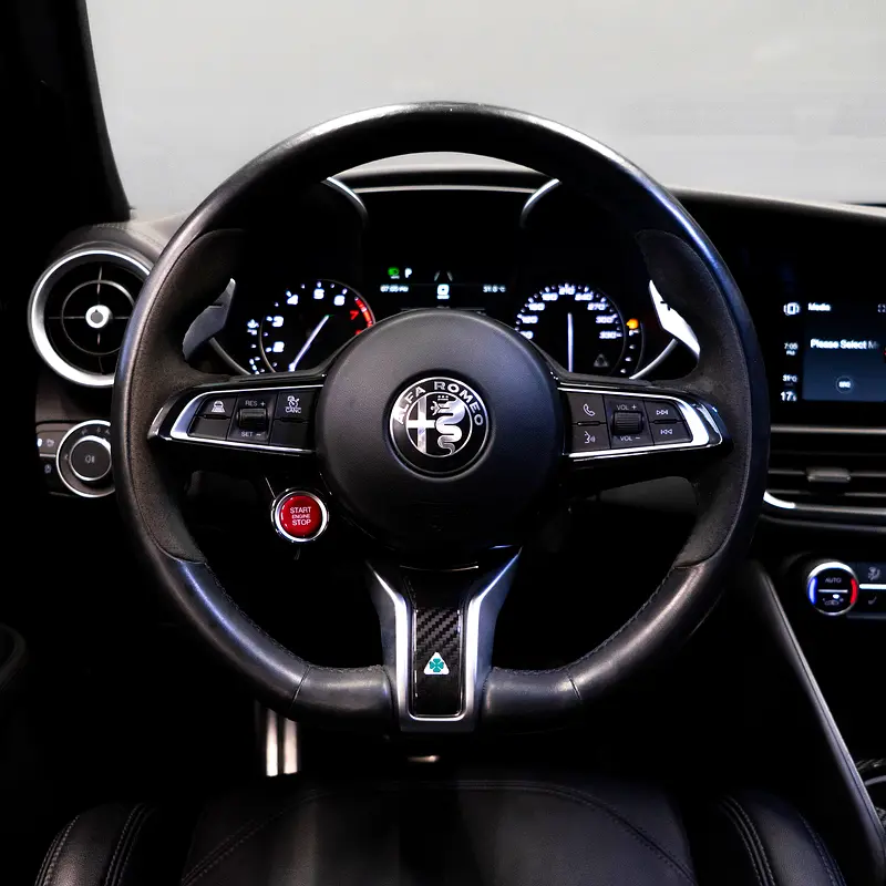 Alfa Romeo Giulia, 2022 — фото 8 из 10