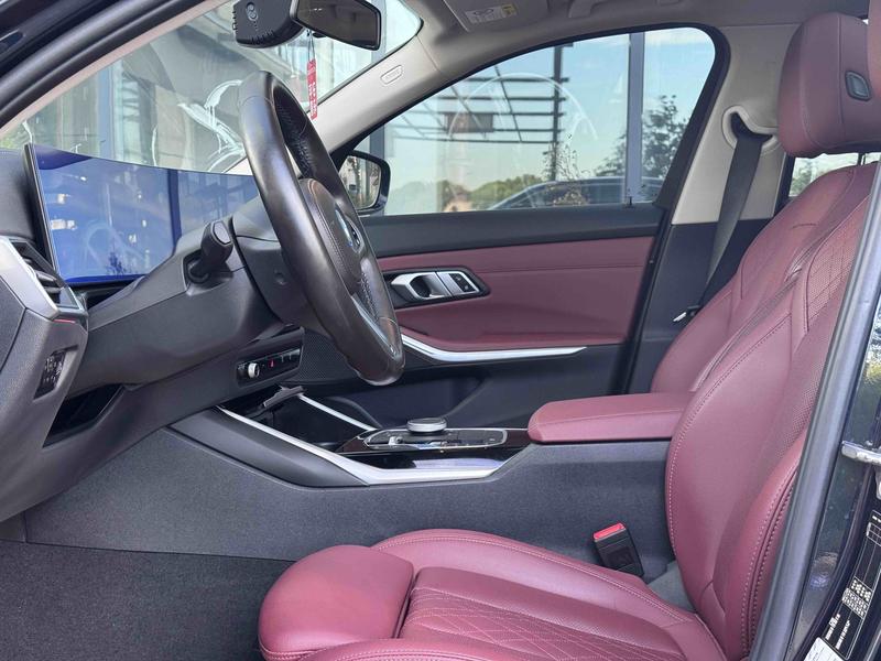 BMW i3, 2022 — фото 8 из 10