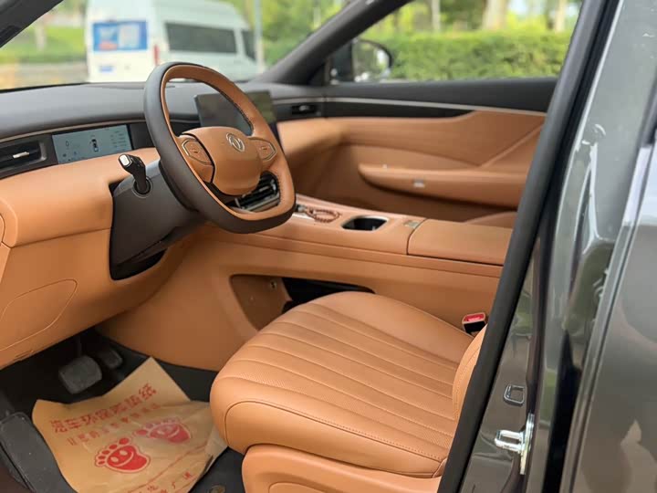 Dongfeng Aeolus L8, 2025 — фото 4 из 9