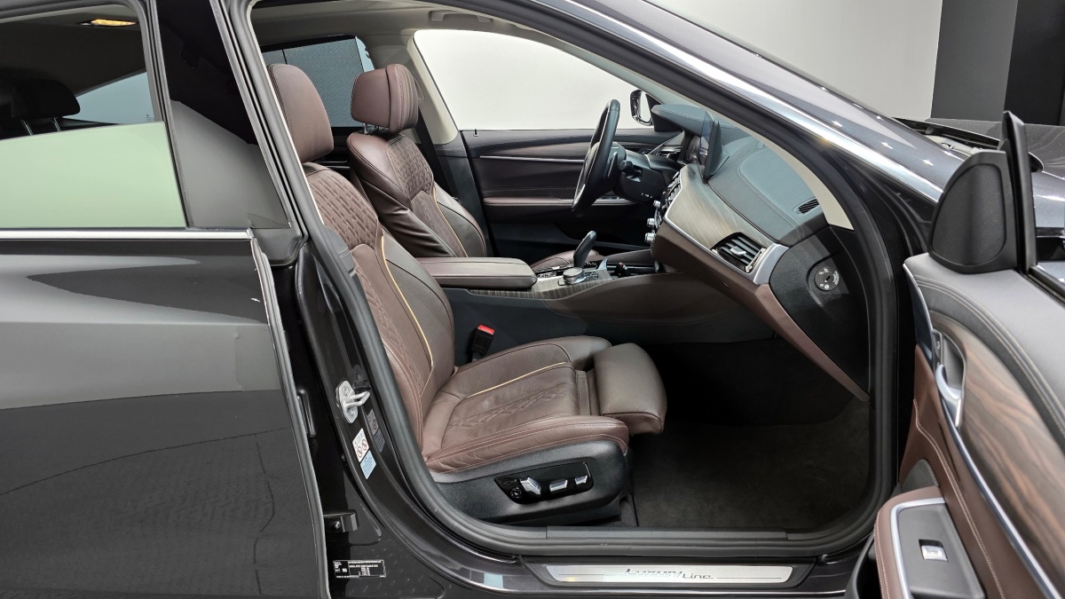 BMW Gran Turismo, 2023 — фото 10 из 12
