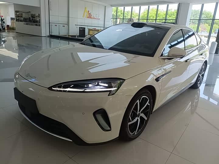 BYD Seal 07 DM-i Hybrid, 2025 — купить в Оренбурге под ключ