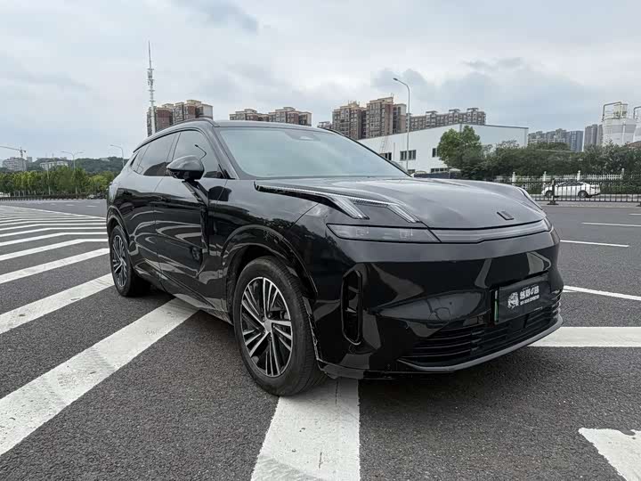 Lynk & Co 08 EM-P Hybrid, 2024 — фото 3 из 9