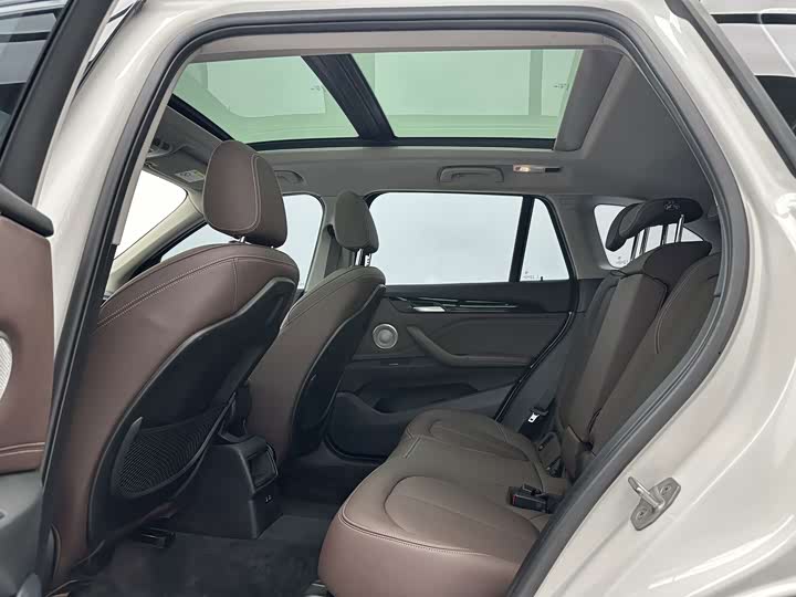 BMW X1, 2022 — фото 6 из 9