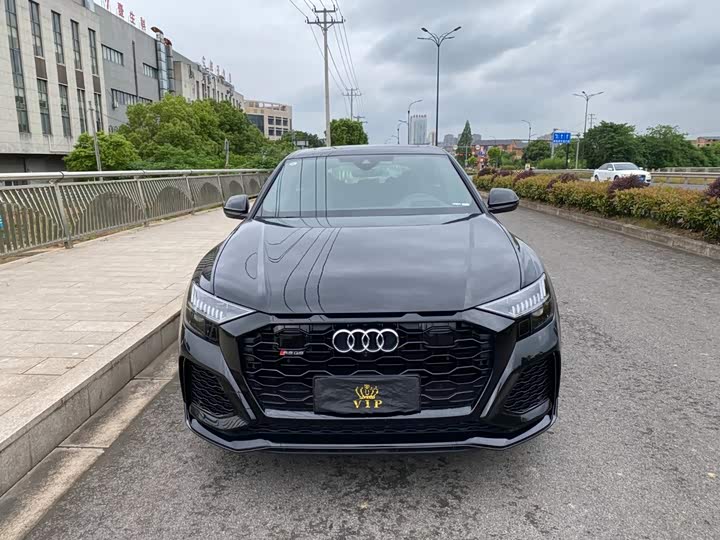 Audi RS Q8, 2025 — фото 4 из 9