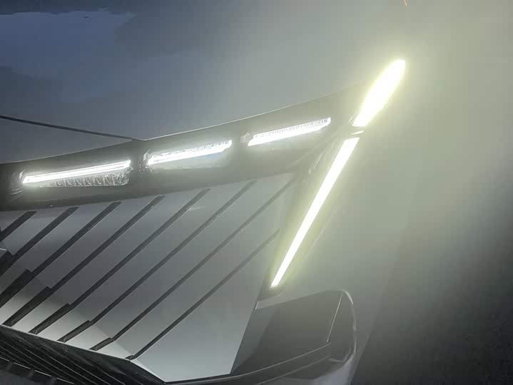 GAC Trumpchi Emkoo, 2023 — фото 5 из 9