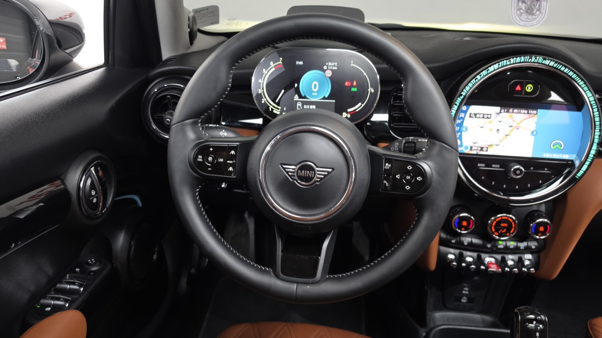 Mini Cooper, 2024 — фото 12 из 12