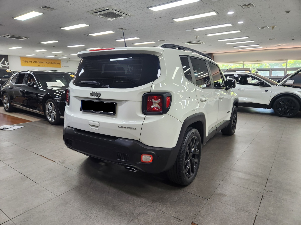 Jeep Renegade, 2022 — фото 2 из 12