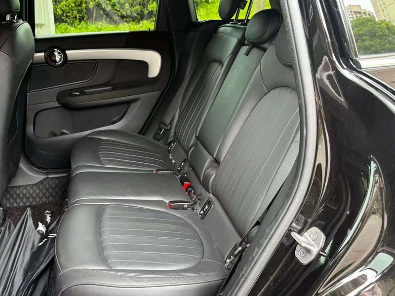 Mini Countryman JCW, 2021 — фото 11 из 12