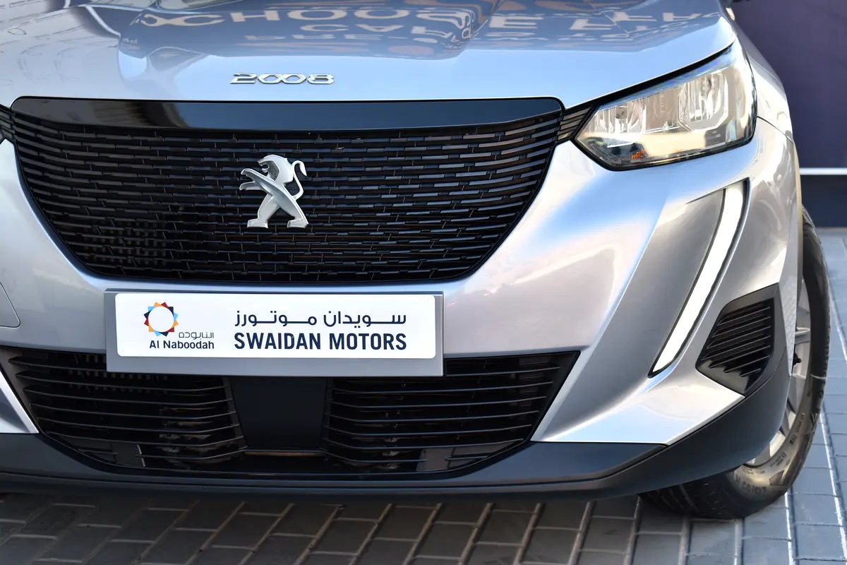 Peugeot 2008, 2023 — фото 2 из 10