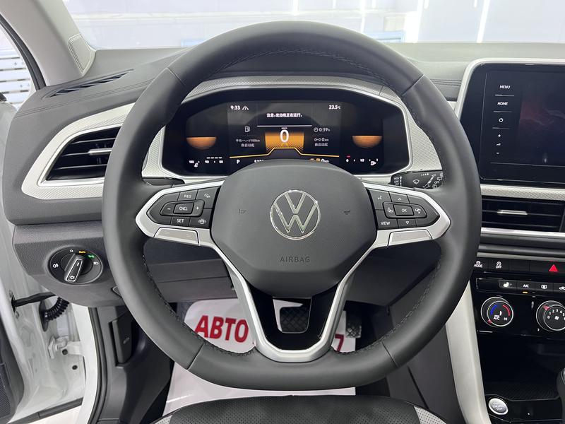 Volkswagen T-Roc, 2023 — фото 10 из 12