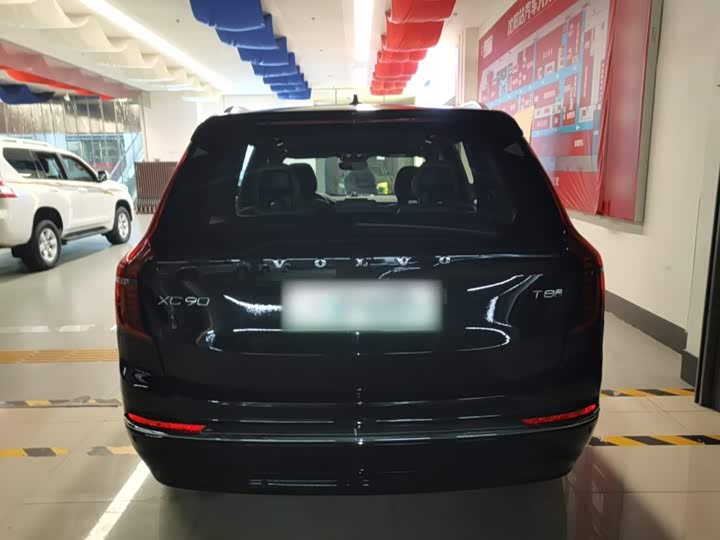 Volvo XC90 Hybrid, 2025 — фото 4 из 9