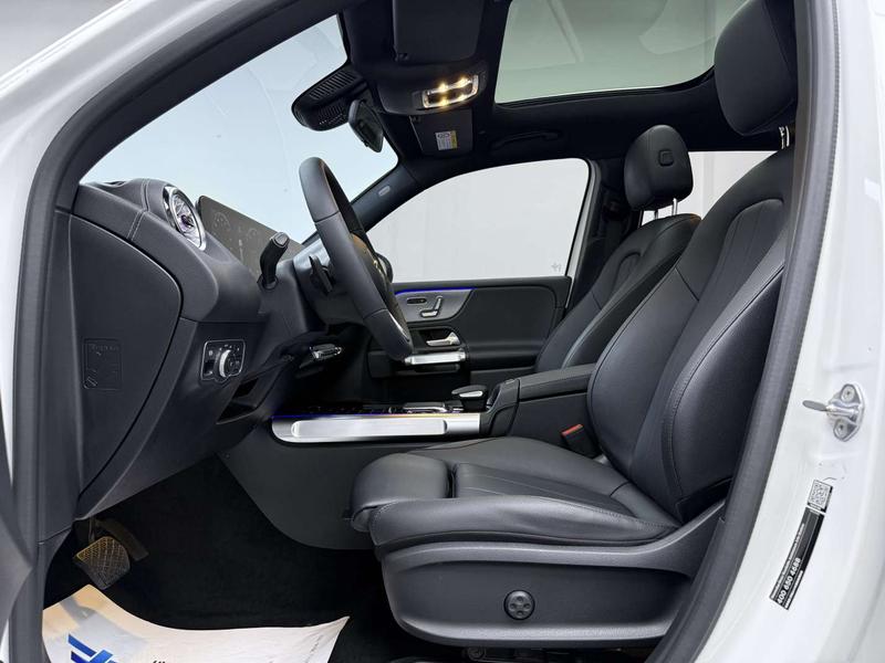 Mercedes-Benz EQB, 2023 — фото 10 из 12