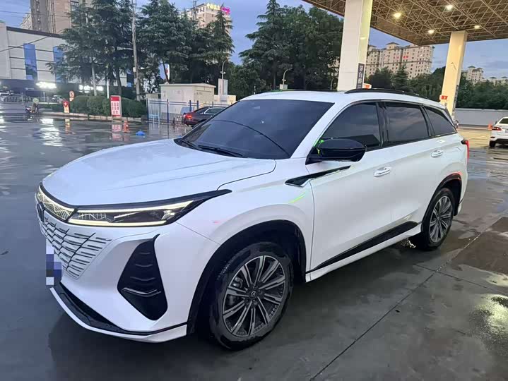 Changan CS75 Plus, 2024 — фото 2 из 3