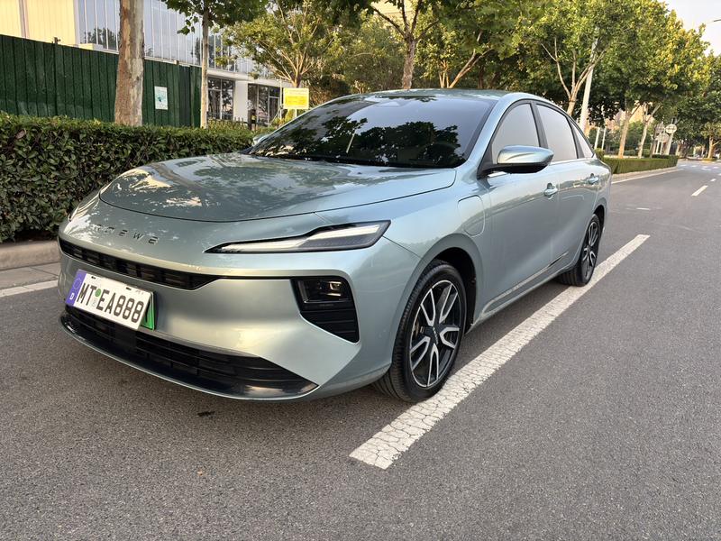 Roewe D6, 2025 — купить в Санкт-Петербурге под ключ