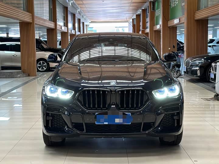 BMW X6, 2022 — фото 2 из 9