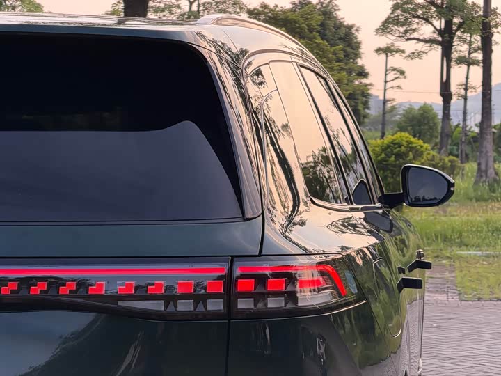 Dongfeng Yipai eπ 008, 2025 — фото 9 из 9